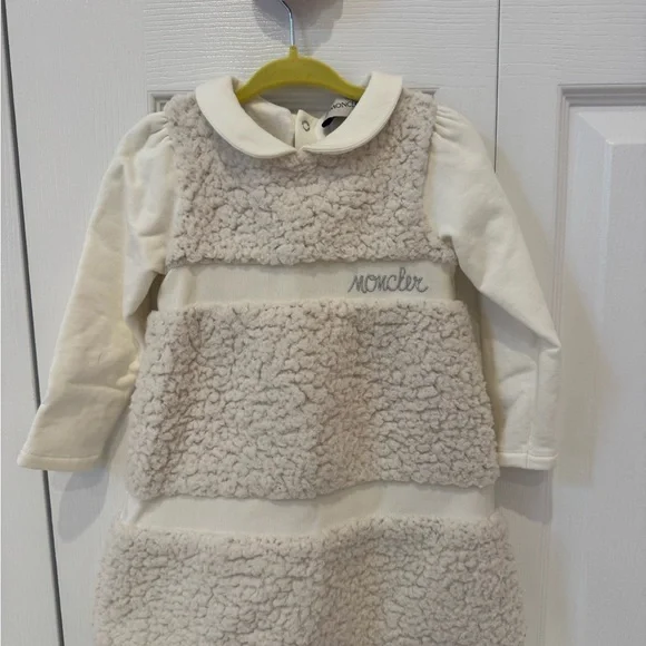 Moncler White and Yellow Garment - Picture 1 of 5